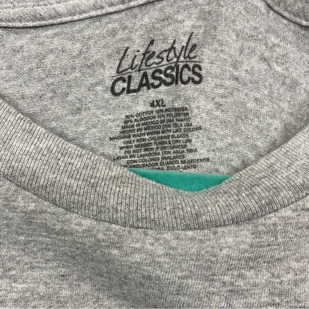 Lifestyle Classics Pick Up Truck American Flag T-Shirt‎ Gray Men  Size | 4XL - Picture 5 of 6